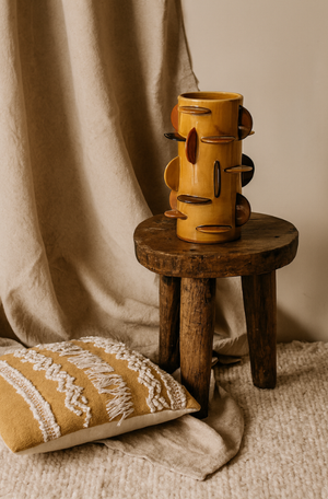 Vaso Axis de Alto Relevo em Cerâmica 31,5x21cm