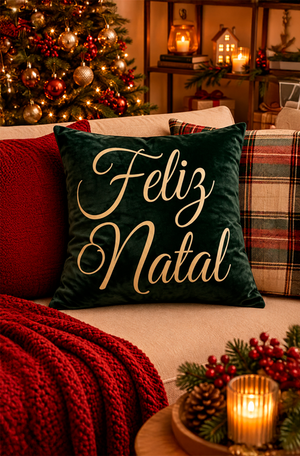 Almofada Natalina Feliz Natal em Veludo 50x50cm