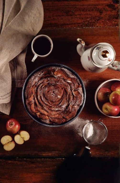Assadeira Redonda em Alumínio Antiaderente Starflon Max Grafite 1,7 L