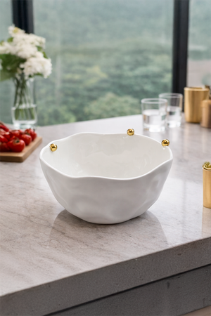 Saladeira em Porcelana Branca com Esferas Douradas