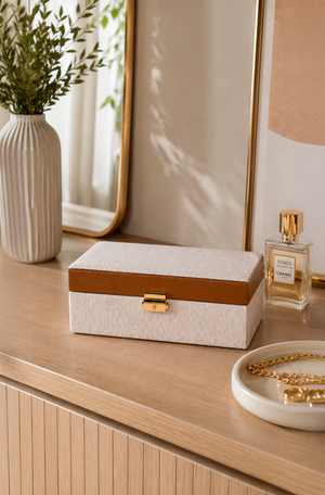 Caixa Decorativa Quadrada Bege em Mdf e Linho 20cm