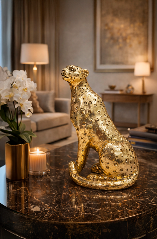 Escultura Decorativa de Pantera Dourada