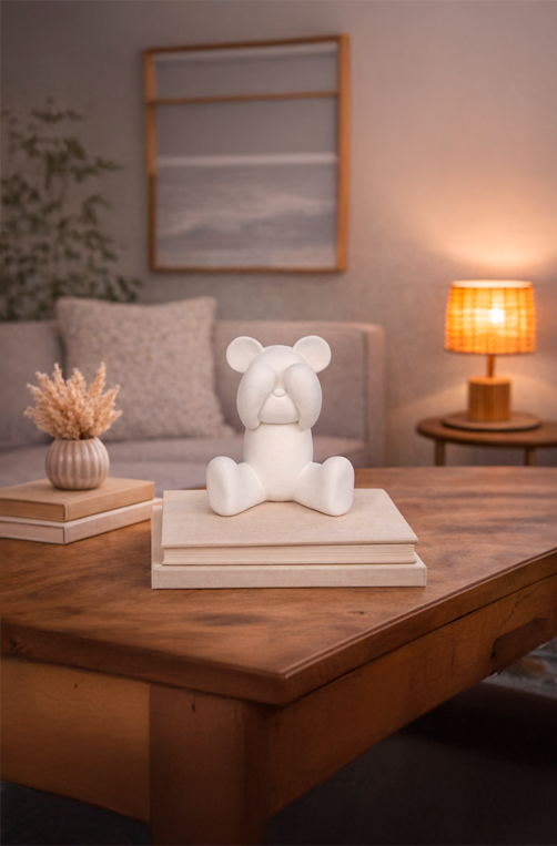 Escultura Toy Art Não Vejo Branco em Resina