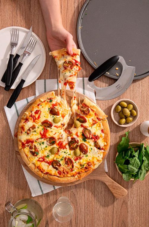 Forma para Pizza sem Furos Bakeware Grafite 33cm