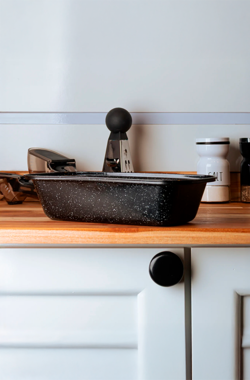 Forma para Pão Antiaderente de Aço Carbono Granilite Preta