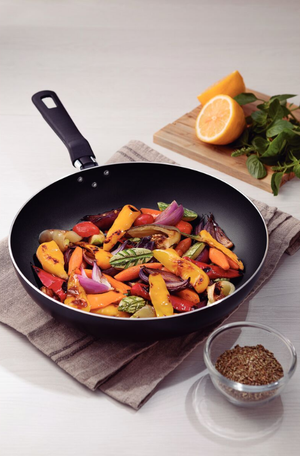 Frigideira Funda Loreto em Alumínio Antiaderente Starflon Max Grafite 2,2 L