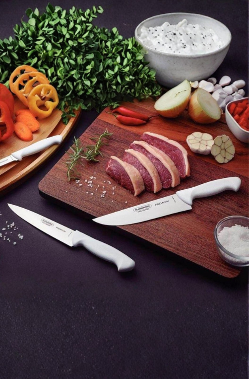 Conjunto de Facas Premium em Aço Inox e Cabos de Polipropileno Branco com Chaira 3 Peças