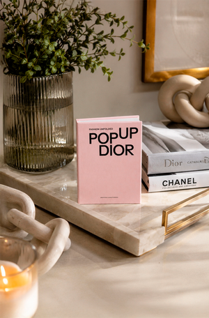 Livro Decorativo Fashion Unfolded Pop Up Dior