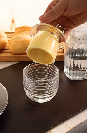 Mantegueira  Francesa em Vidro