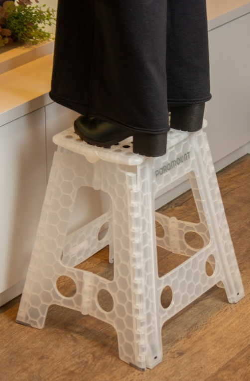 Banqueta Alta Dobrável Antiderrapante Clear