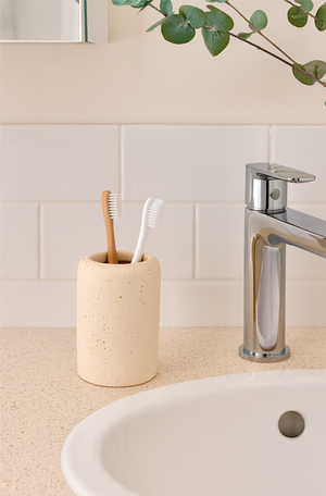 Porta Escova em Cimento