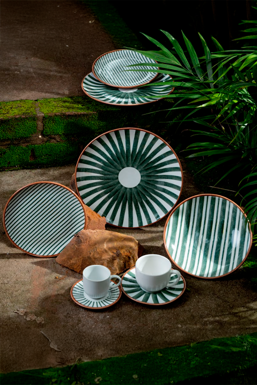 Prato Raso Stoneware Coup Equador