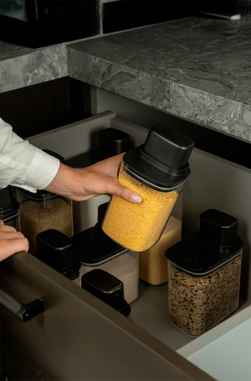 Pote Hermético para Mantimentos com Medidor Quadrado 1L Drop
