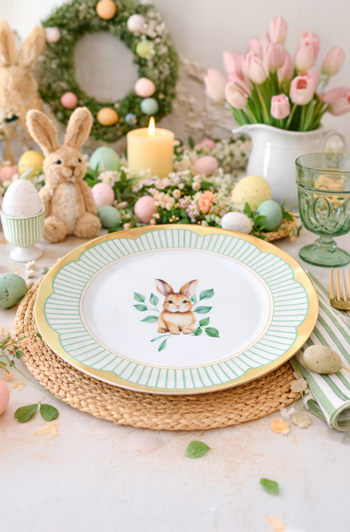 Prato de Sobremesa com Coelho e Listra Verde em Melamina