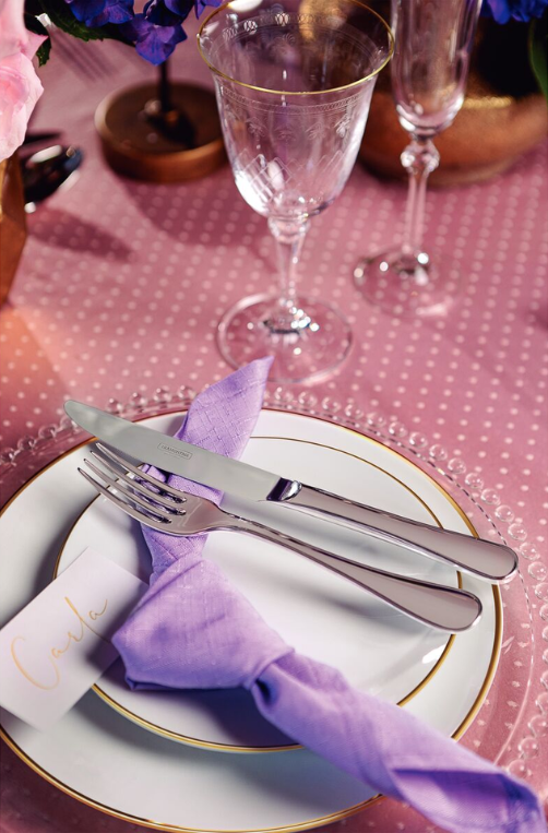 Prato sobremesa em porcelana