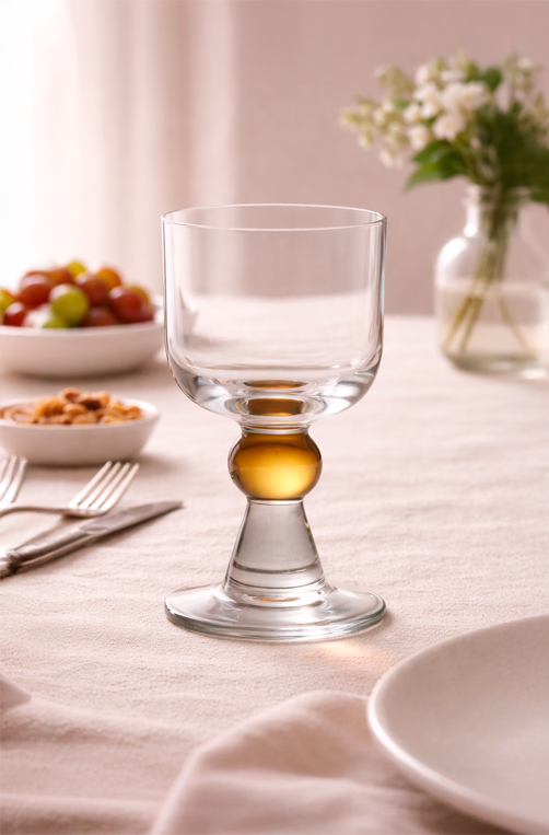Taça Jade com Esfera Âmbar no Pé em Vidro 210ml