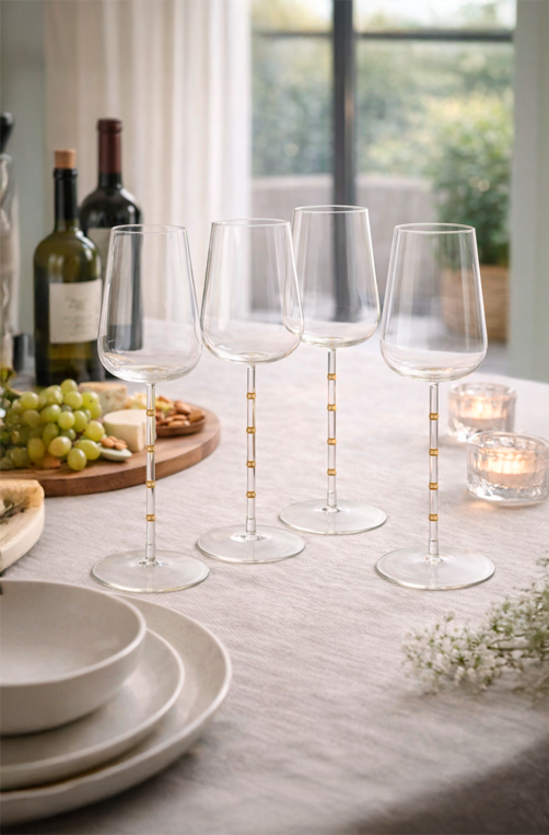 conjunto com 4 Taças de Vinho Boro Luma 420ml