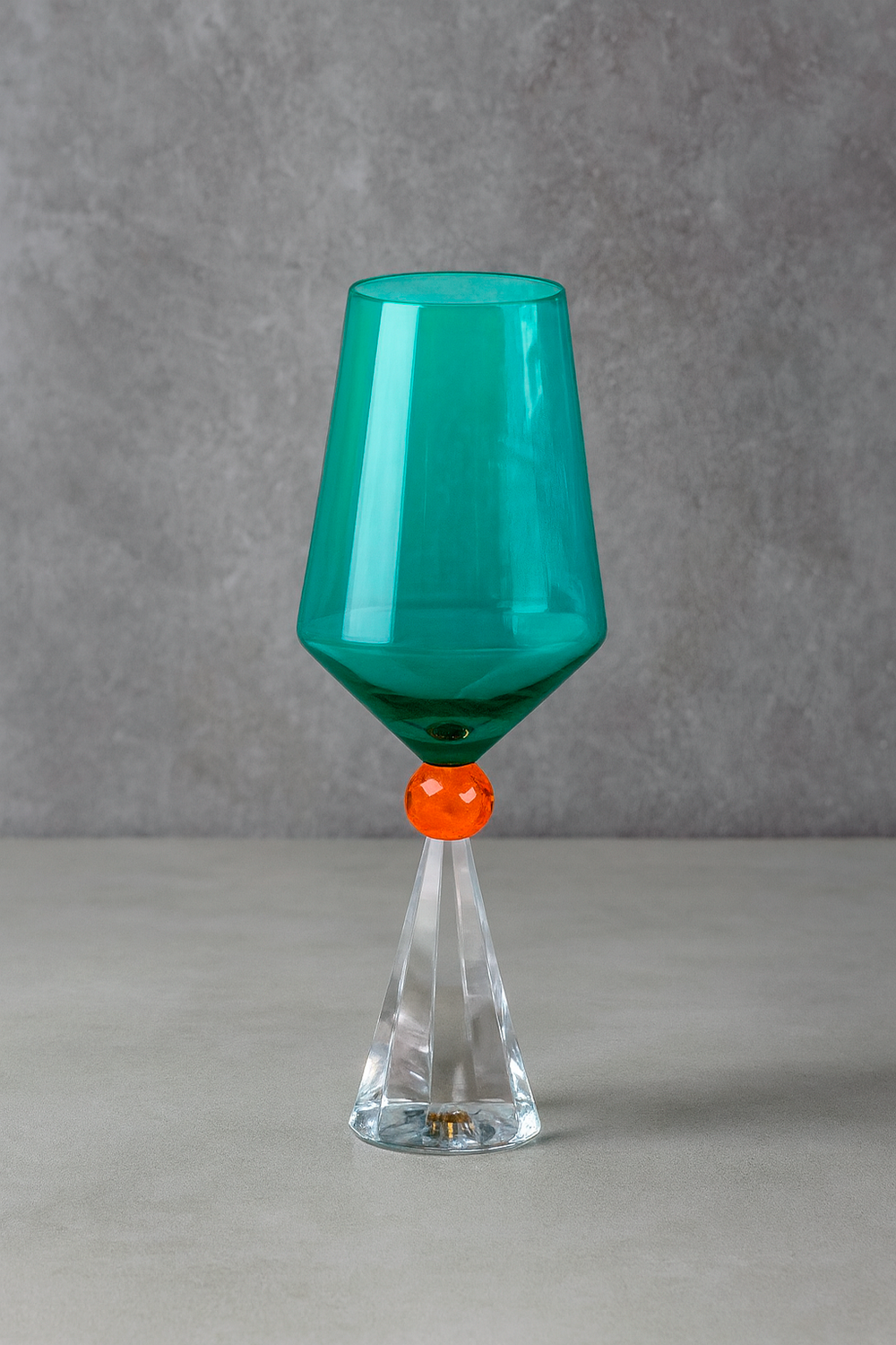 Taça de Vidro Epcot Prisma Azul 380ml