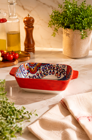Travessa Retangular Floral Interno com Relevos e Alca Vermelho em Cerâmica
