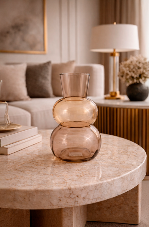 Vaso Decorativo Champagne Translúcido com Base Fumê de Vidro