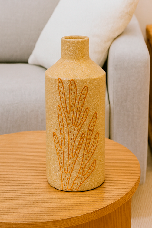 Vaso Alto em Cerâmica Texturizado em Coral Bege