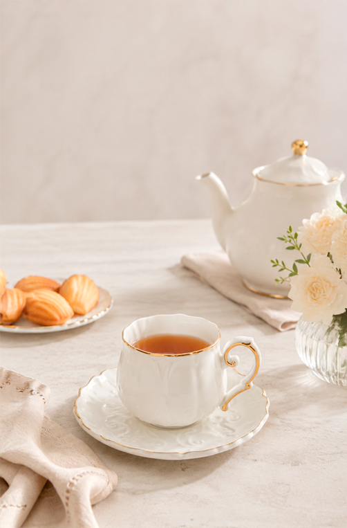 Jogo de Xicaras de Chá com Pires Rêve Blanc em New Bone China 210ml 8 Peças